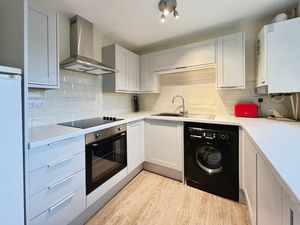 Kitchen- click for photo gallery